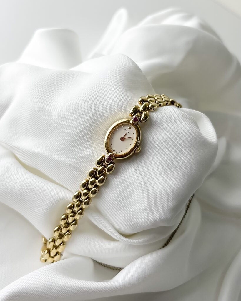 SEIKO 'The Ruby Socialite', foto 1